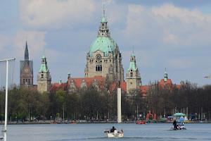 D80_8140