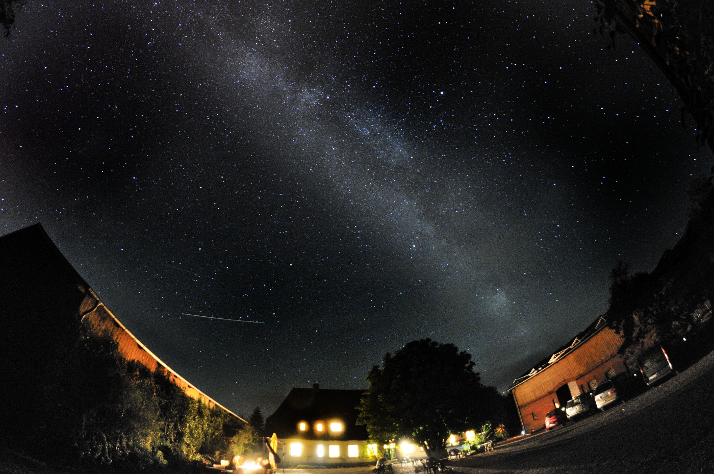 D30_1909_01.jpg
